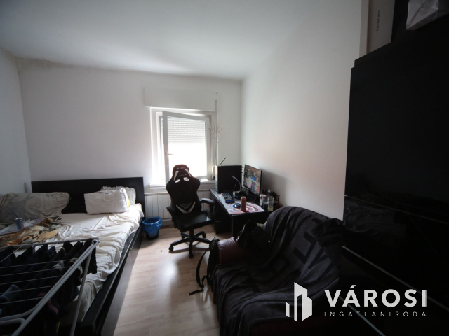 Érden beruházásra, fejlesztésre, családi ház eladó