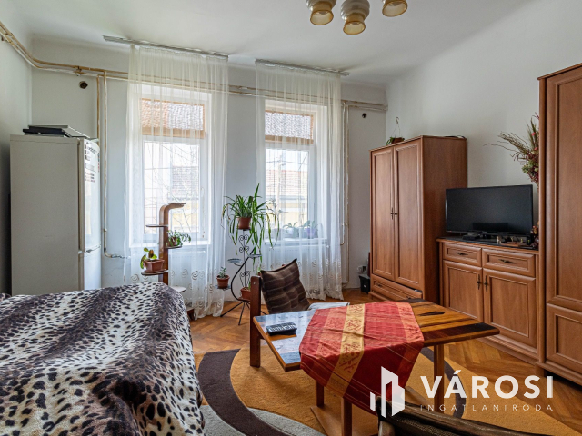 Szeged Rókusi lakás bérleti joga elcserélhető kisebb lakásra