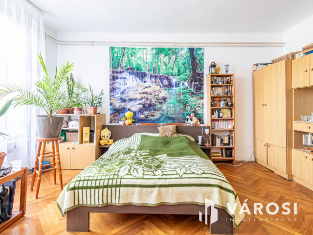 Szeged Rókusi lakás bérleti joga elcserélhető kisebb lakásra