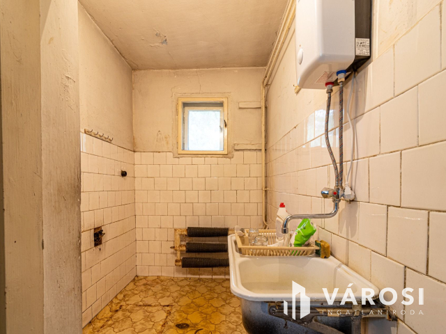 Befektetőknek! II. kerület zöldmáli városrészben!