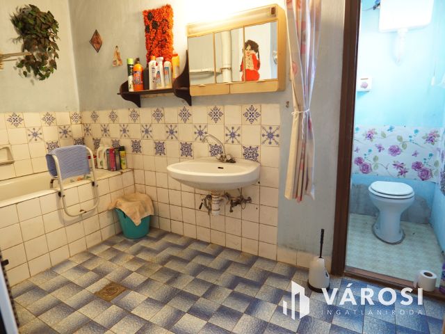 Becsehelyen családi ház sok lehetőséggel