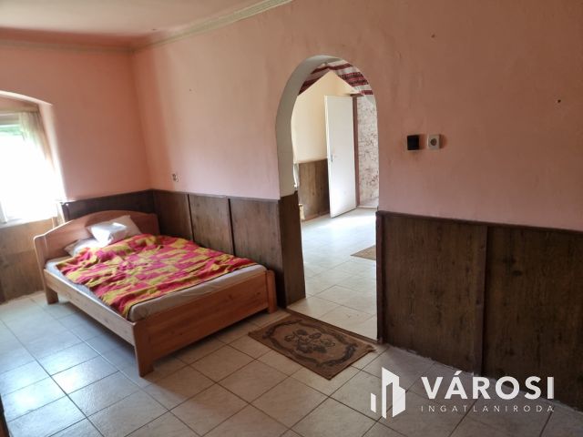 Családi ház, sok lehetőséggel Pat településen!