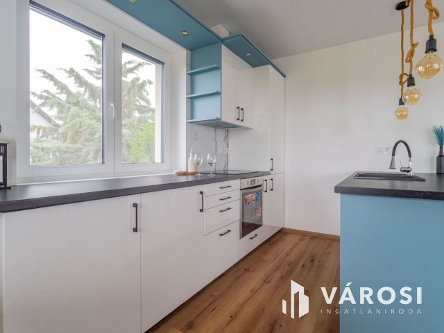 Panorámás luxus lakás Balatonföldváron