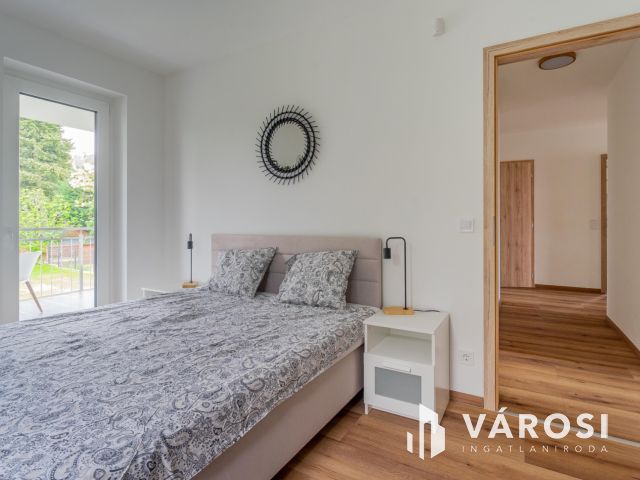 Panorámás luxus lakás Balatonföldváron