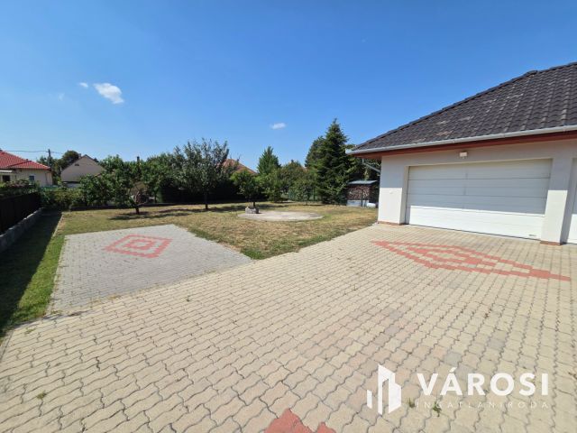 Mediterrán hangulatú ház Tökölön