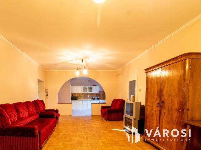 Tágas családi ház Pátyon, Budapest közvetlen szomszédságában