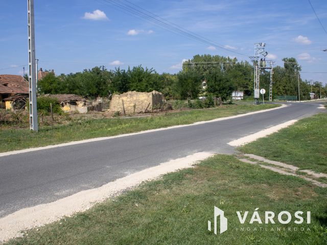 Sarkad kedvelt városrészén eladó  építési telek