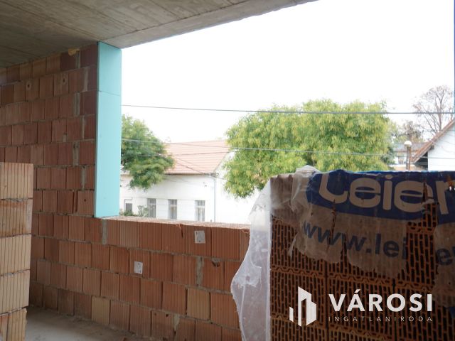 Prémium tetőteraszos, új építésű lakás Bókaitelepen