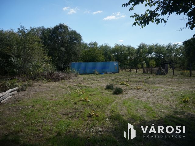 Lakókonténer telekkel szuper áron!