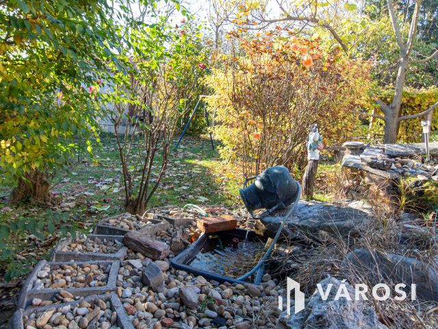 A múlt hangulata, a jelen kényelme Tinnyén