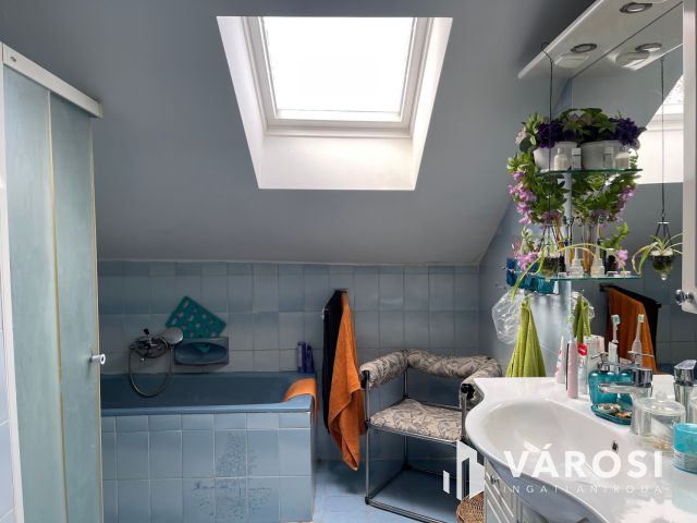 Különleges lakás a belváros szívében