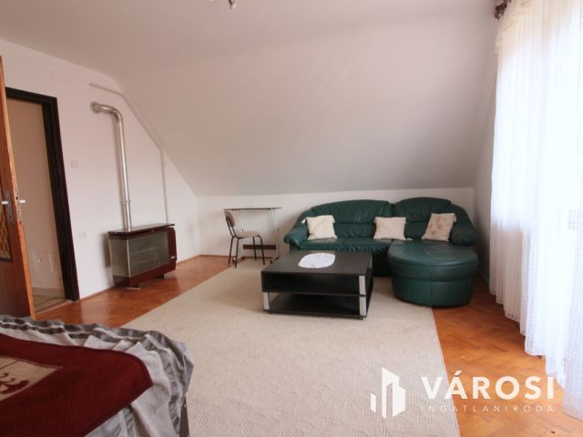 Családi ház gondos bérlőt keres