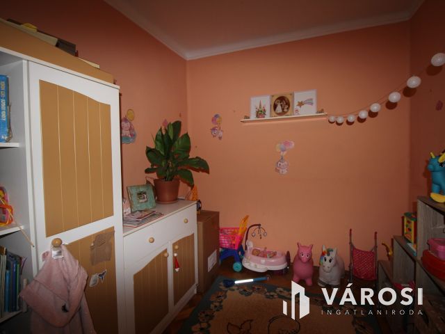 Kisteleken, fsz 3 szobás lakás kínálat