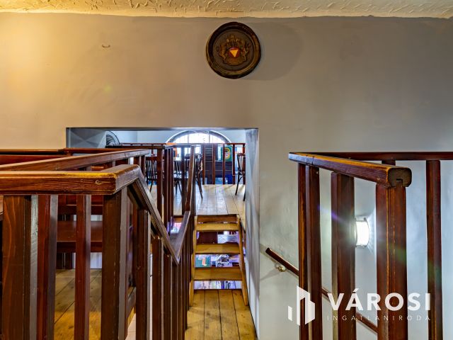 Bejáratott presszó, bérleti joga átadó Újlipótvárosban