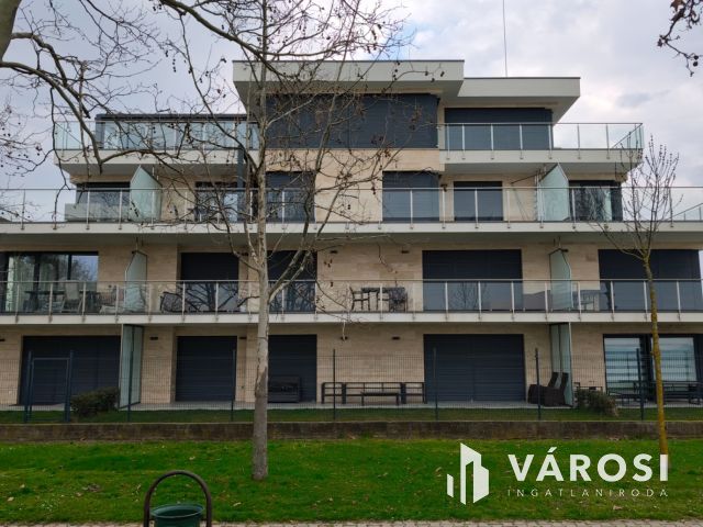 Balatoni örökpanoráma otthonából