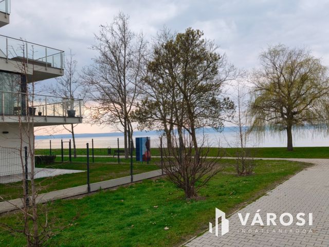 Balatoni örökpanoráma otthonából