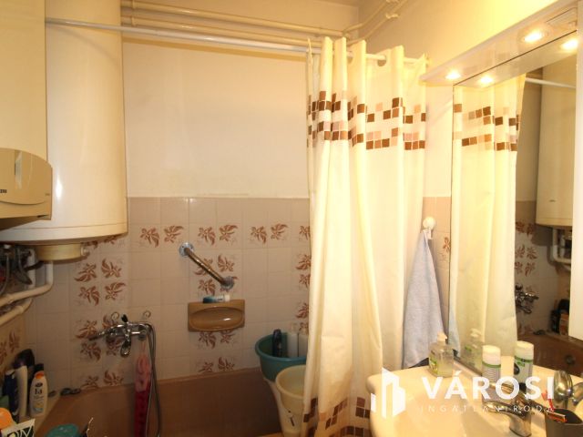 Családi ház zöldövezetben