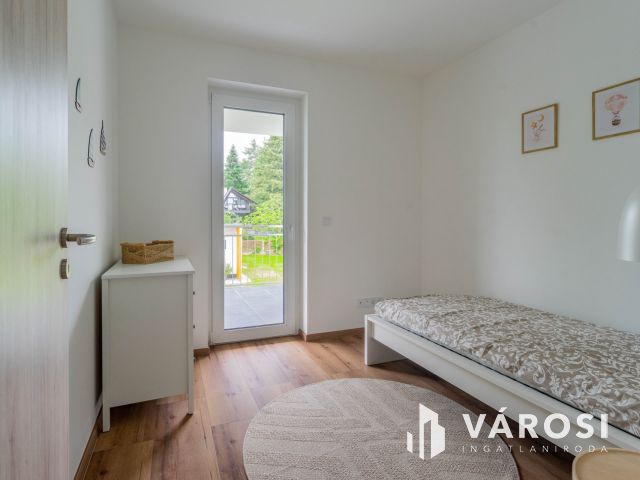 Panorámás luxus lakás Balatonföldváron kiadó